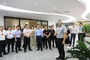 热烈欢迎广东省人大常委会2023年全国人大代表一行莅临宝威官网在线服务_宝威online（中国）集